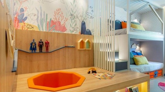 Projeto assinado por Mariana Gurgel e Vanessa Mendonça na CASACOR RN 2021, traz mobiliário inovador para as crianças de todas as idades. Foto: Ubarana